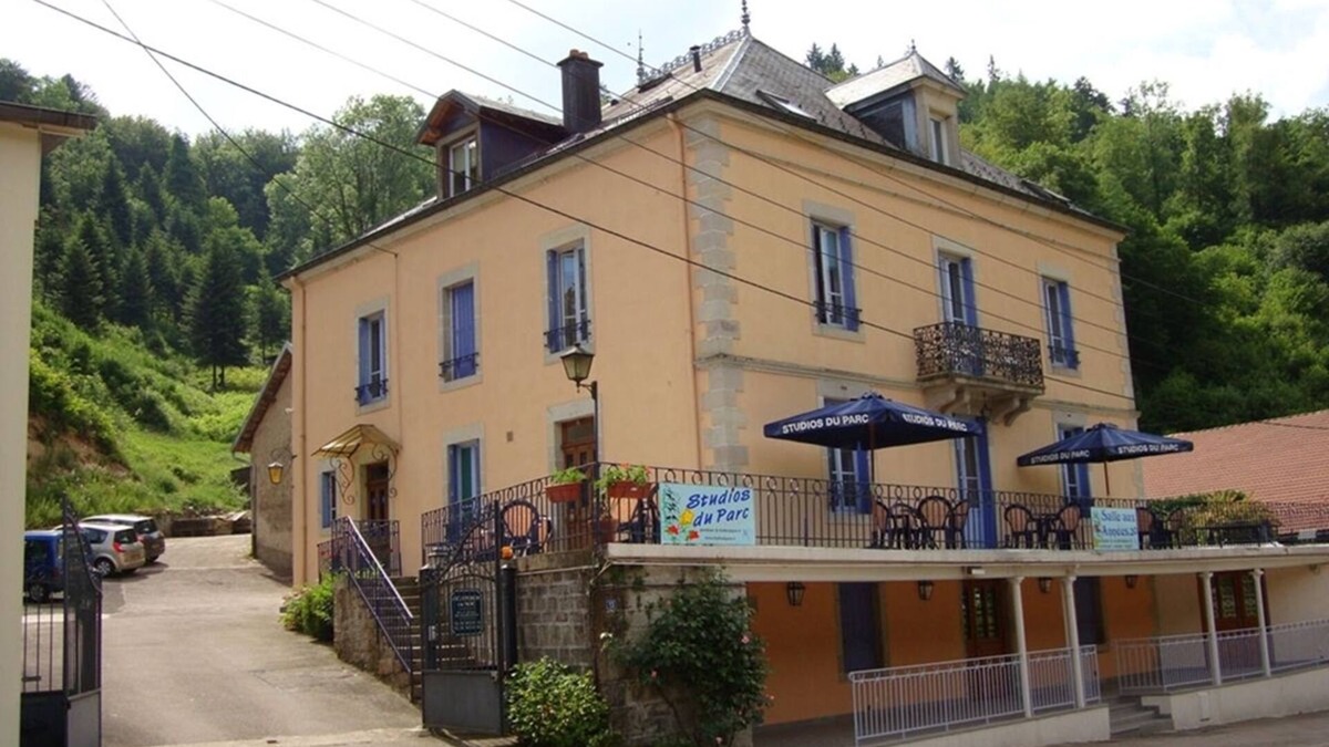 Le Val-d'Ajol Cottage | 4 Apartments - Gîtes (4/5 people) and 4 Studios (2 people)