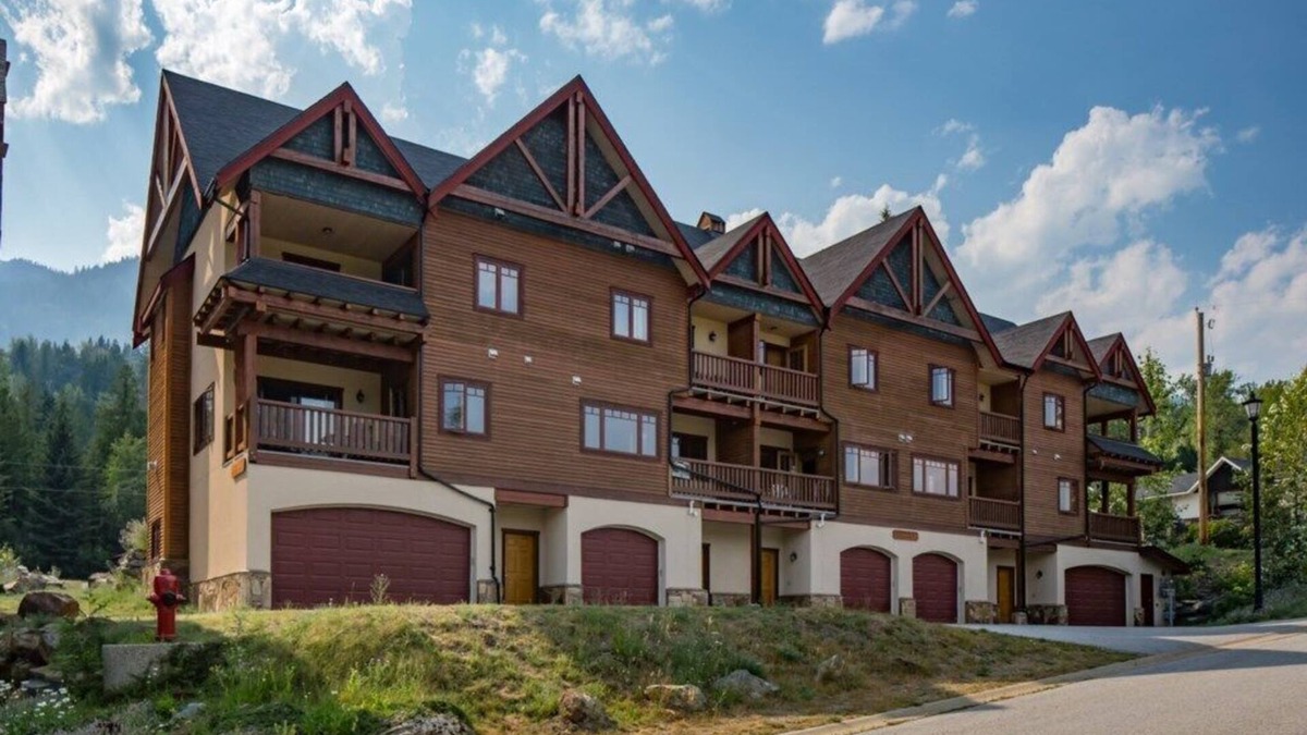 Rossland House | 4 BD/3BA Redstone Chalets E