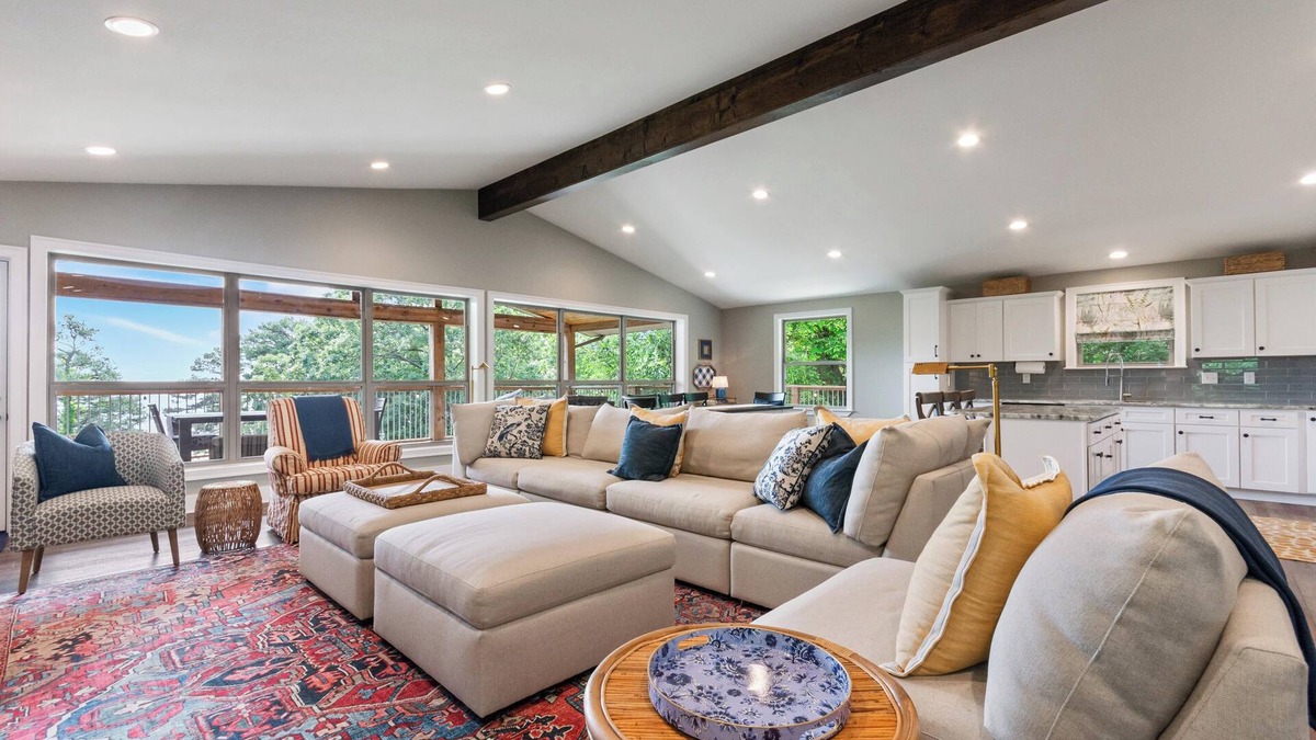 Higden House | 4 bdrm/3.5 bathLakefront home - Come & Play!
