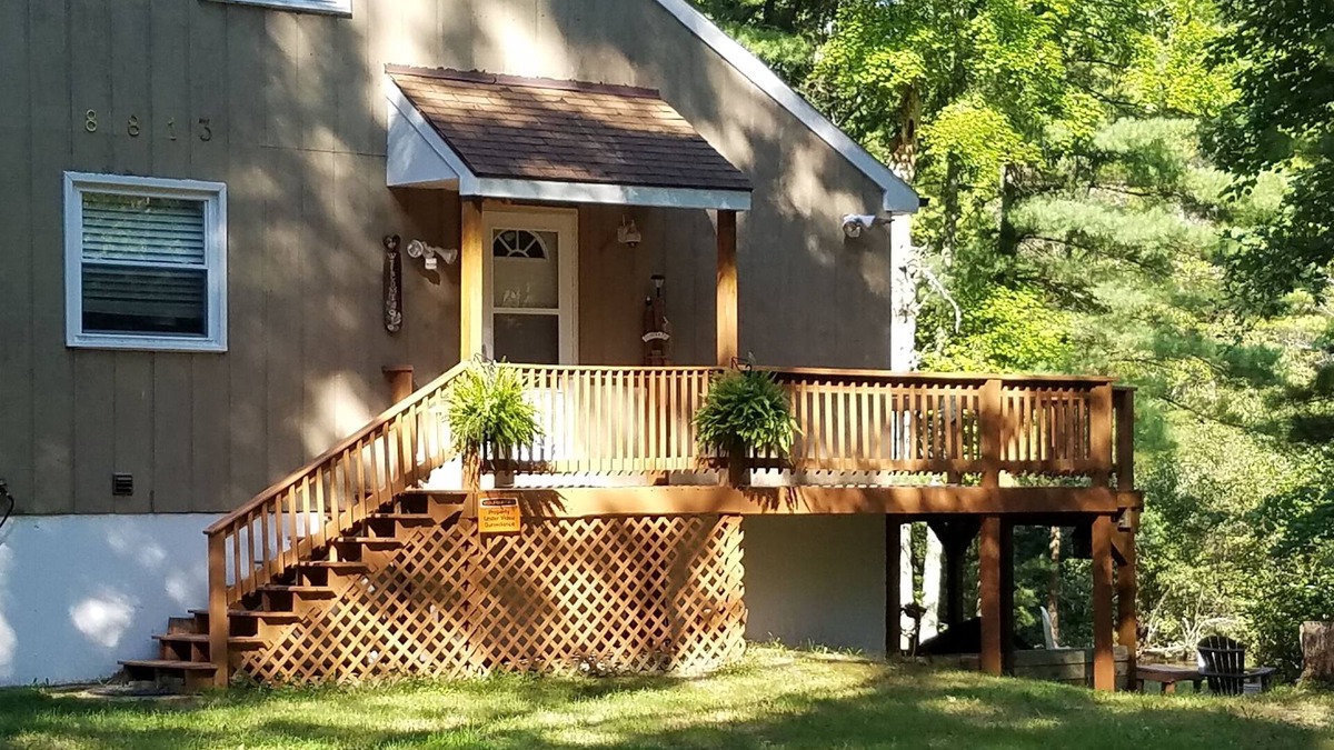 Idlewild House | 4 Bed 3 Bath Beautiful and Peaceful Riverfront Tranquility