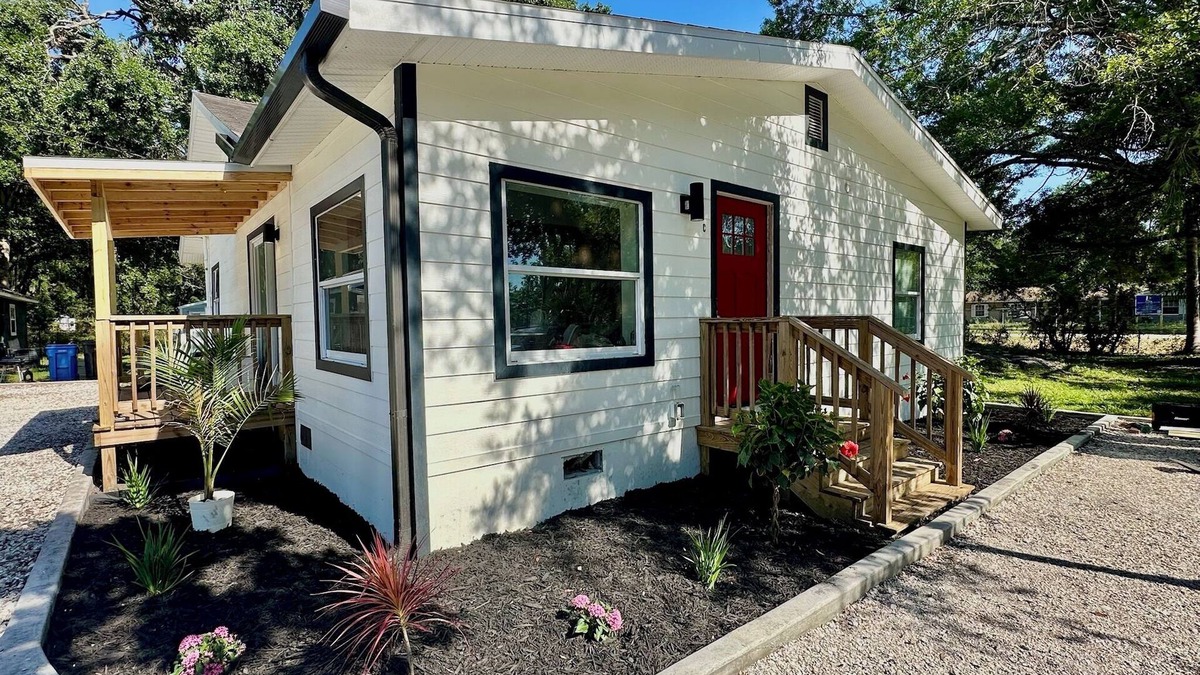 Tampa House | 4 Bed Home - Central to Everything!