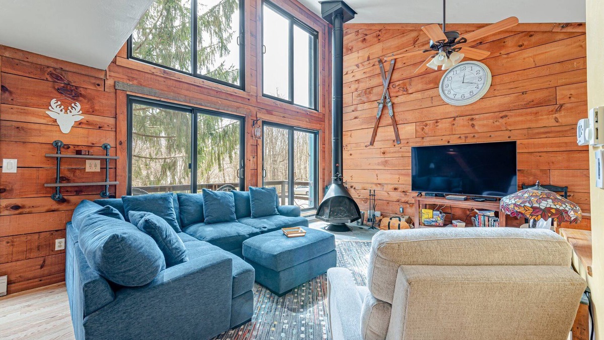 Hidden Valley House | 4 bed in Hidden Valley Resort, Slope View