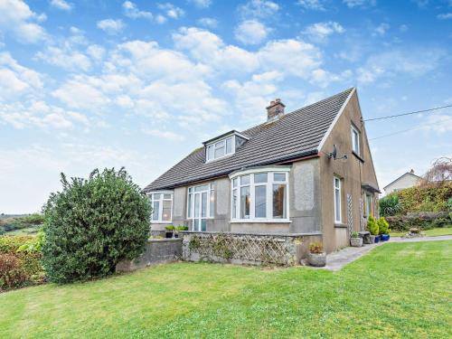 Wiseman's Bridge House | 4 Bed in Wisemans Bridge 57793
