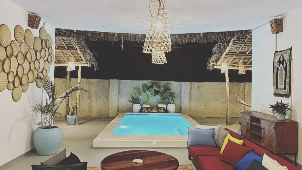 Nungwi Villa | 4 Bed Villa with Private Pool, Jacuzzi, WIFI & AC