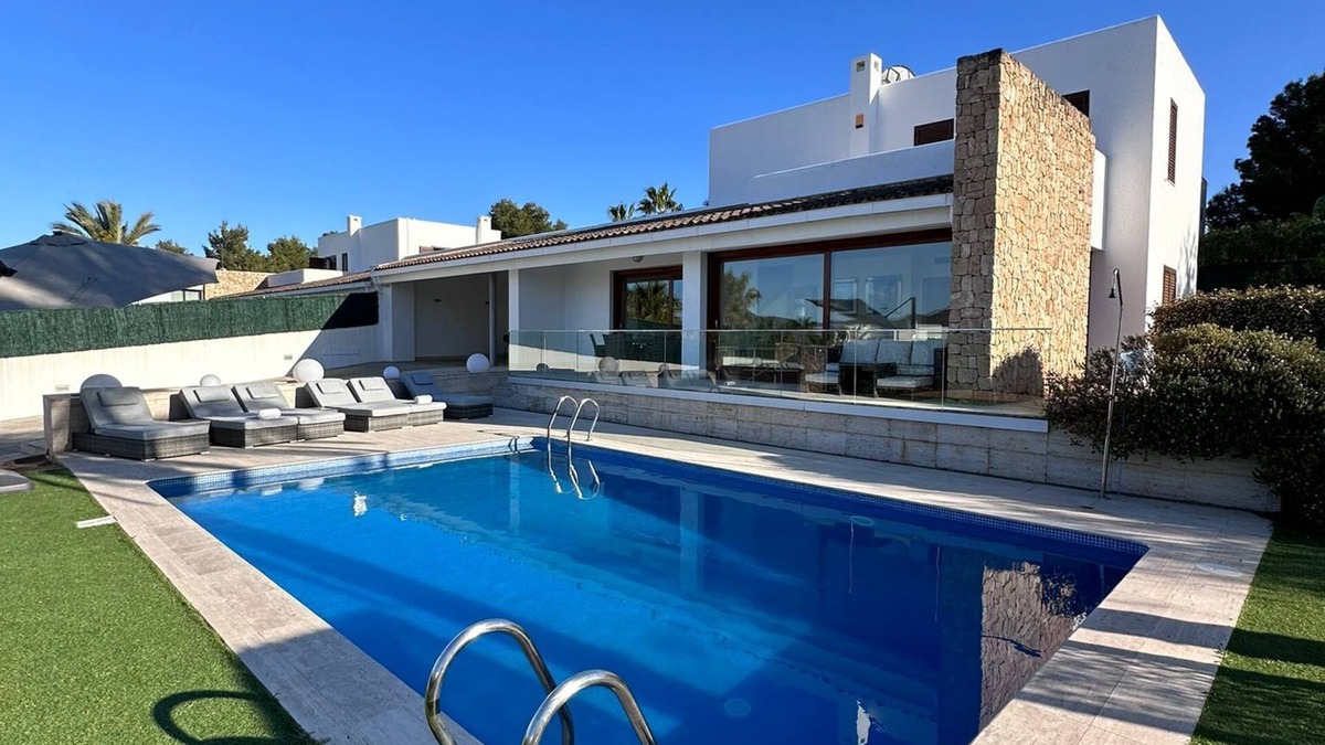 San Antonio Bay Villa | 4 bedroom villa, 3 bath with private pool, sea view and enclosed gardens.