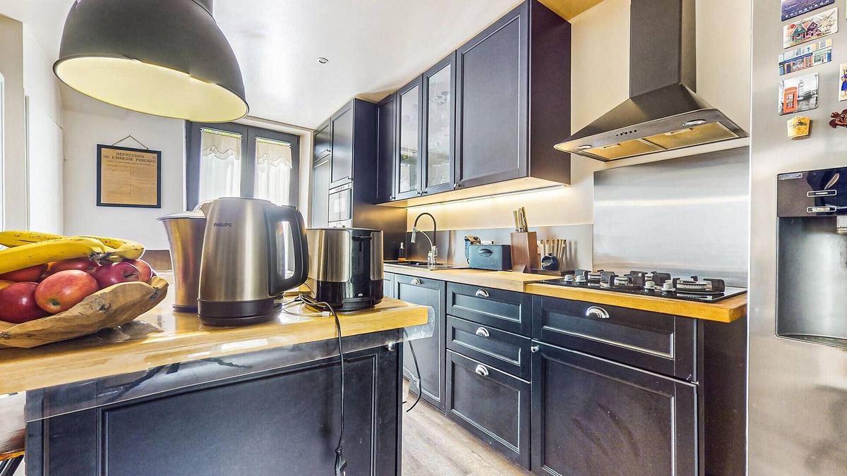 Montagny-Sainte-Felicite House | 4 bedroom accommodation in Montagny-Sainte-Félici