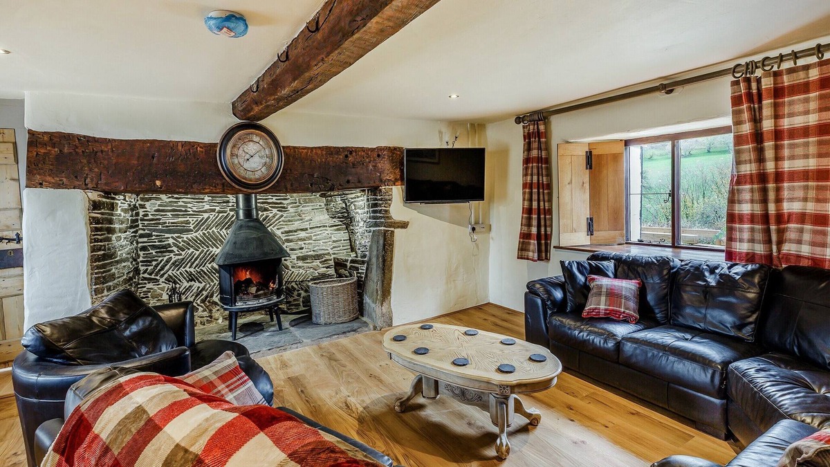 Llandrindod Wells Cottage | 4 bedroom accommodation in Llandrindod Wells