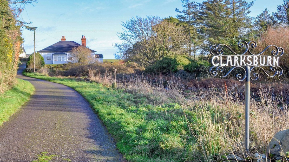 Monreith Cottage | 4 bedroom accommodation in Newton Stewart