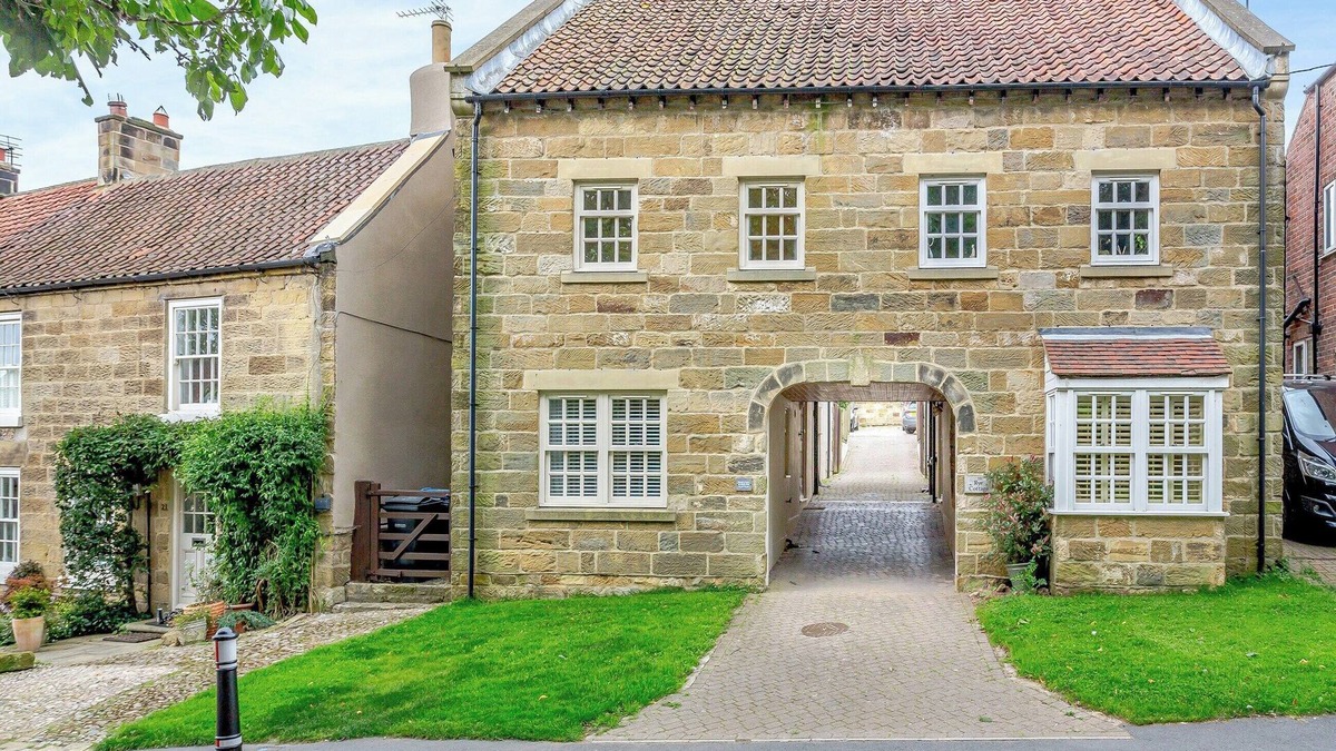 Osmotherley Cottage | 4 bedroom accommodation in Osmotherley, near Northallerton