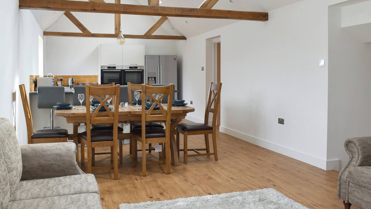 Willesborough Cottage | 4 bedroom accommodation in Brabourne, near Ashford