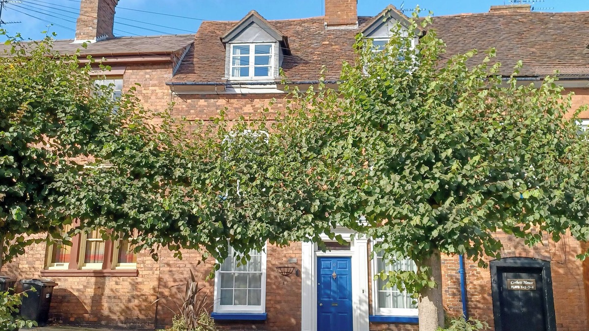 Cleobury Mortimer Cottage | 4 bedroom accommodation in Cleobury Mortimer, near Ludlow