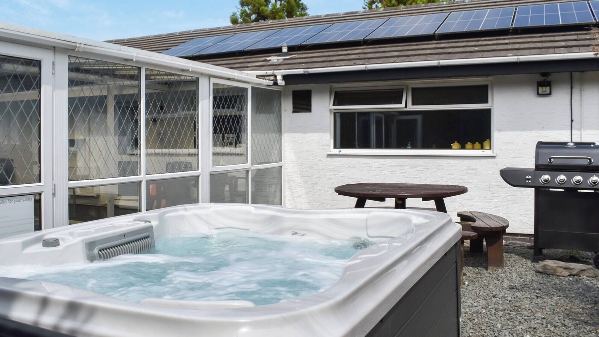 Llanilar Cottage | 4 bedroom accommodation in Aberystwyth