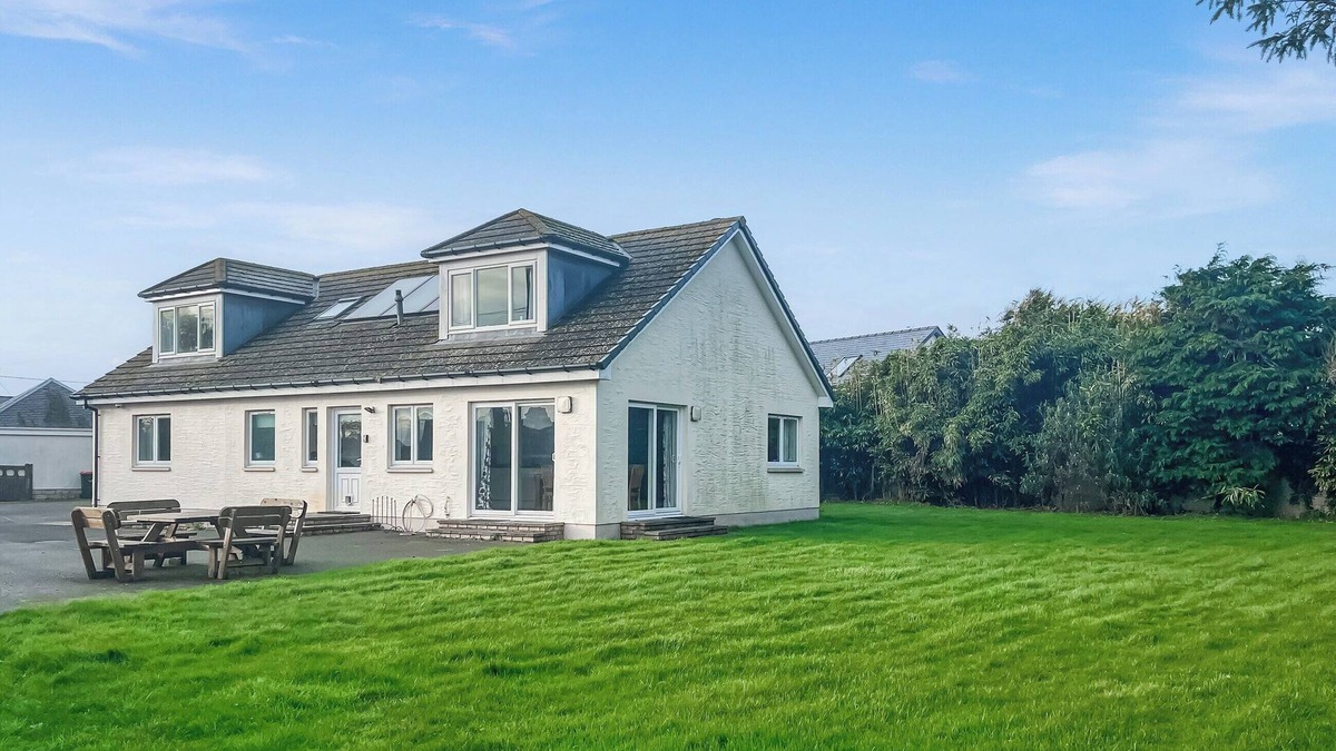 Southerness Cottage | 4 bedroom accommodation in Southerness