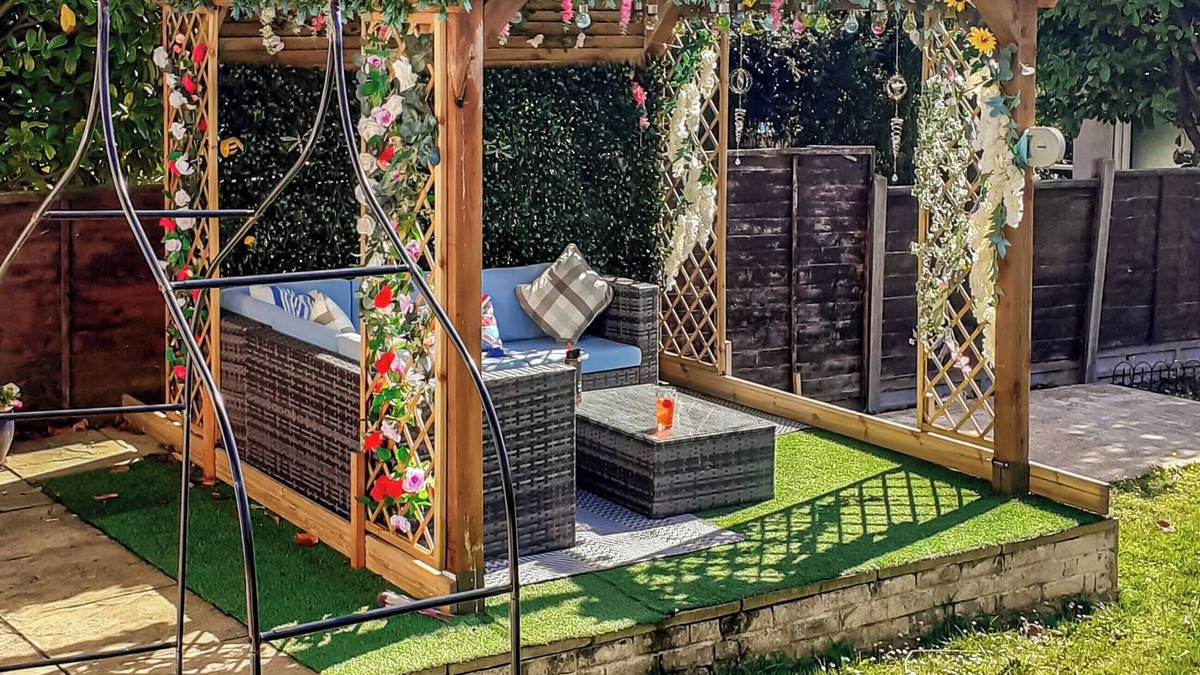 Folkestone Cottage | 4 bedroom accommodation in Folkestone