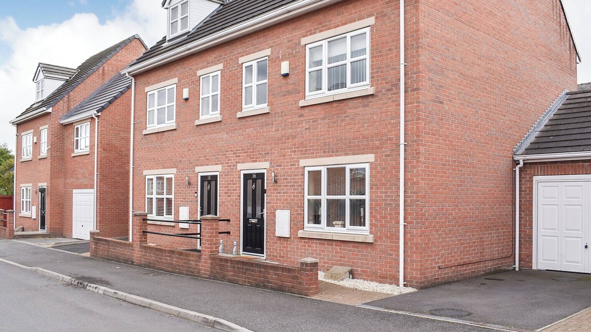 Normanton Cottage | 4 bedroom accommodation in Normanton