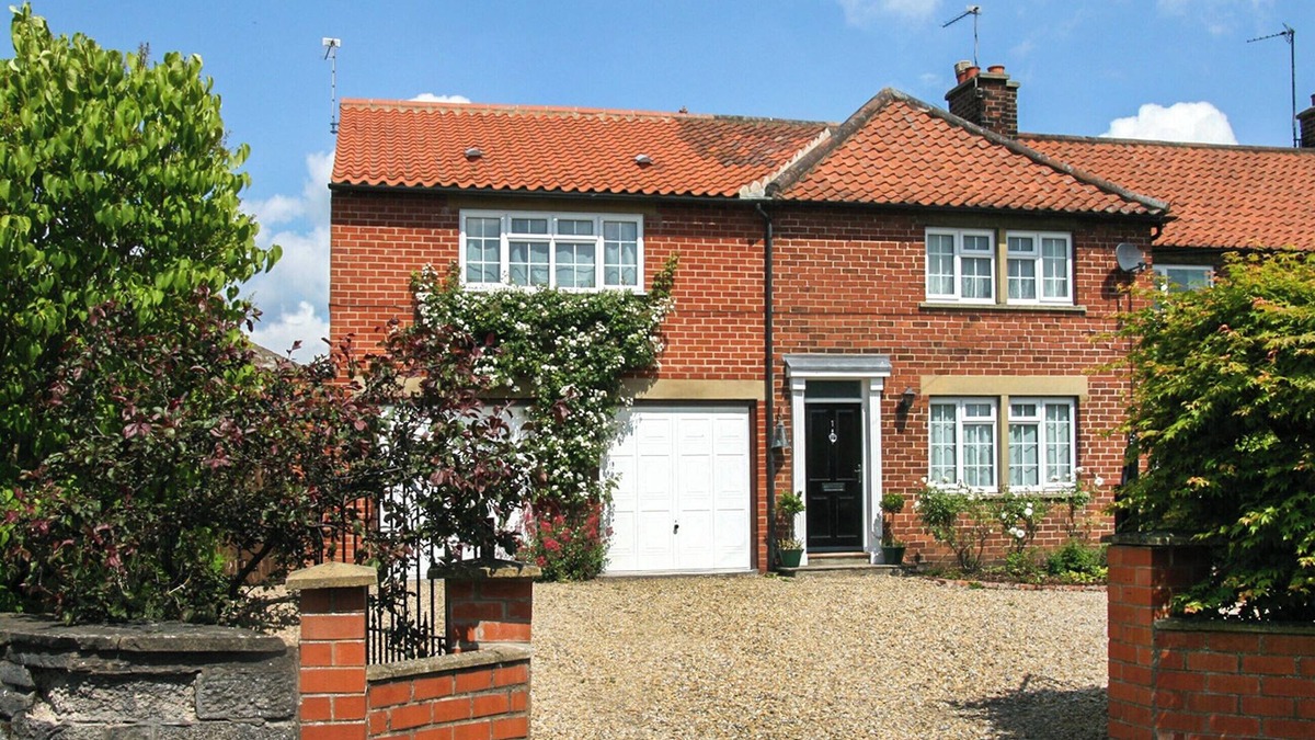 Helmsley Cottage | 4 bedroom accommodation in Helmsley