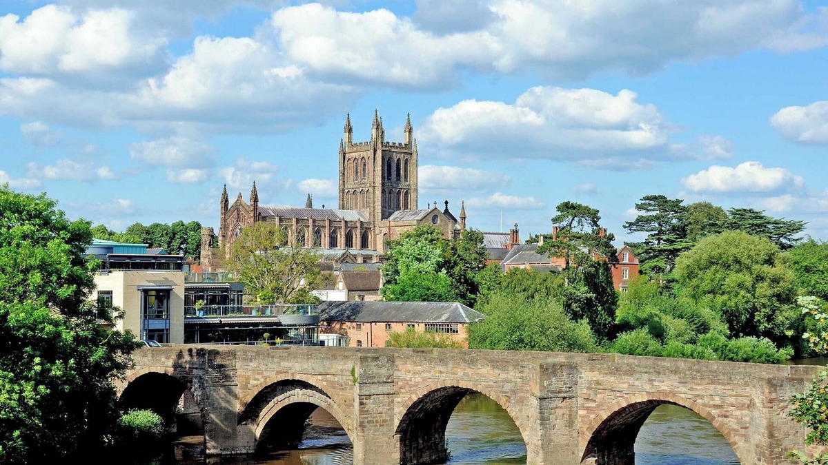 Peterchurch Cottage | 4 bedroom accommodation in Peterchurch, near Hereford
