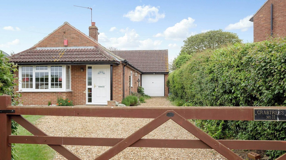 Ringstead Cottage | 4 bedroom accommodation in Ringstead