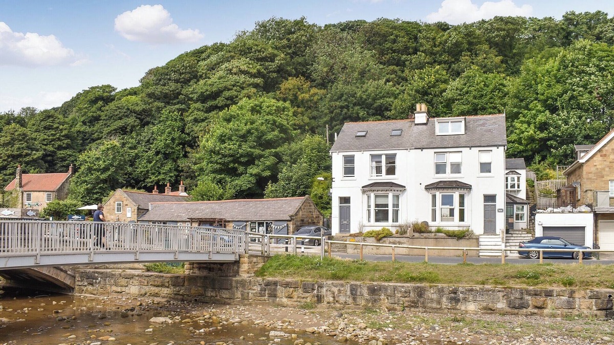 Sandsend Cottage | 4 bedroom accommodation in Sandsend