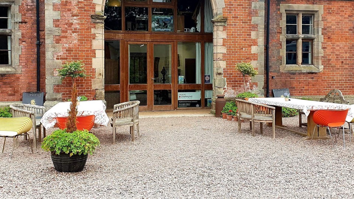 Amerton Cottage | 4 bedroom accommodation in Ingestre, near Stafford
