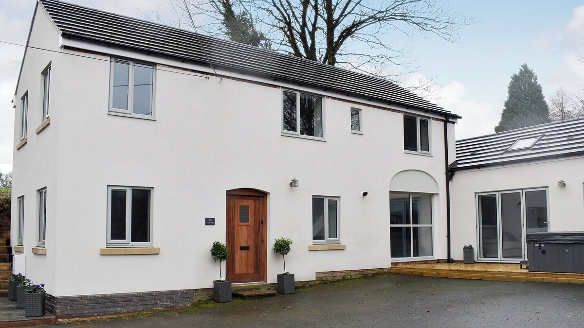 Bewdley Cottage | 4 bedroom accommodation in Bewdley, near Kidderminster