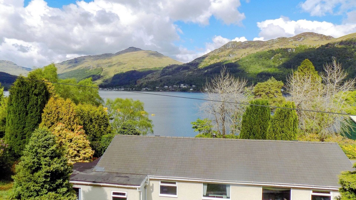 Lochgoilhead Cottage | 4 bedroom accommodation in Lochgoilhead, near Inverary