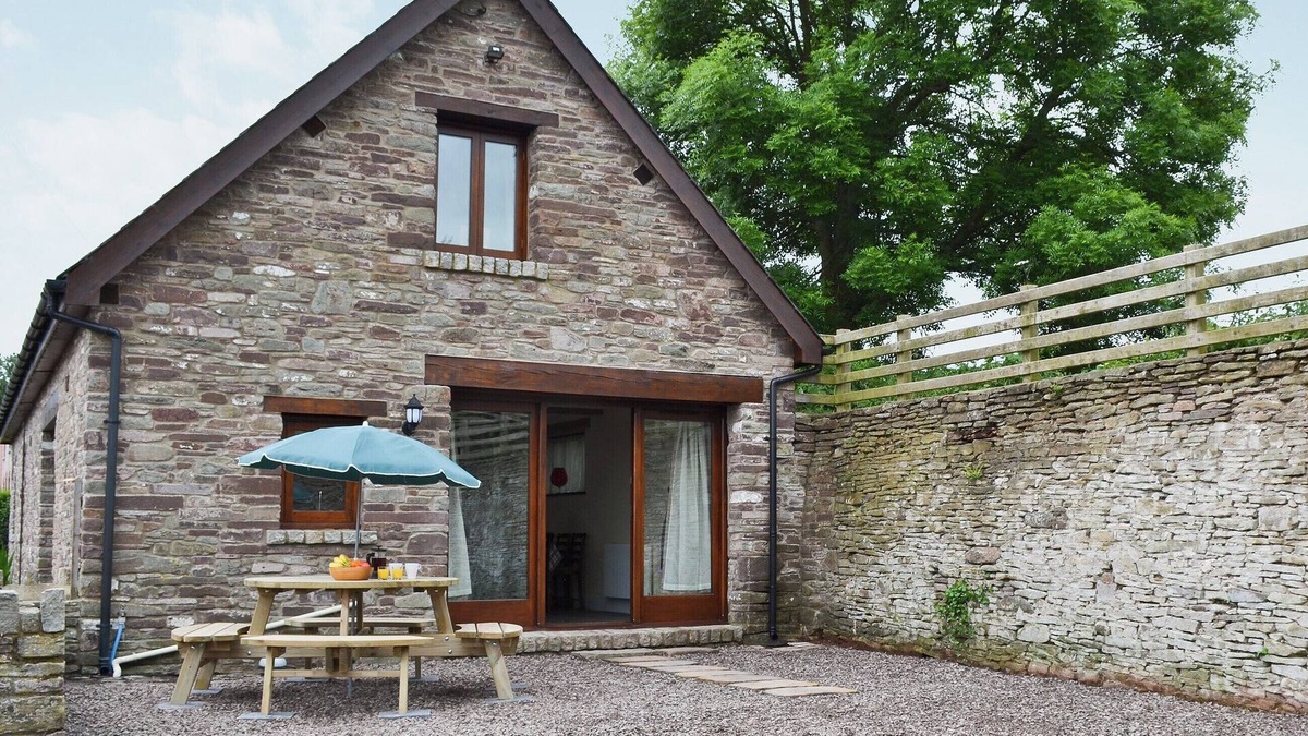 Talgarth Cottage | 4 bedroom accommodation in Talgarth, near Brecon