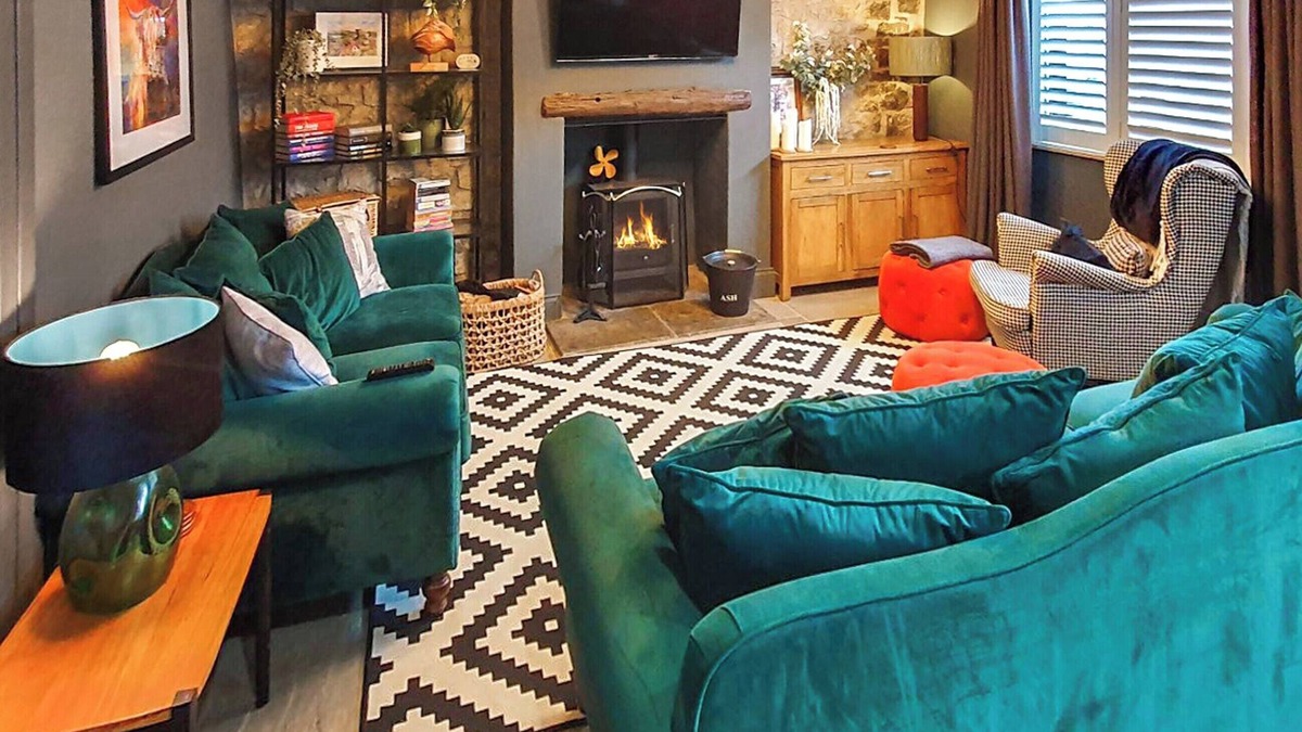 Tideswell Cottage | 4 bedroom accommodation in Tideswell, near Buxton