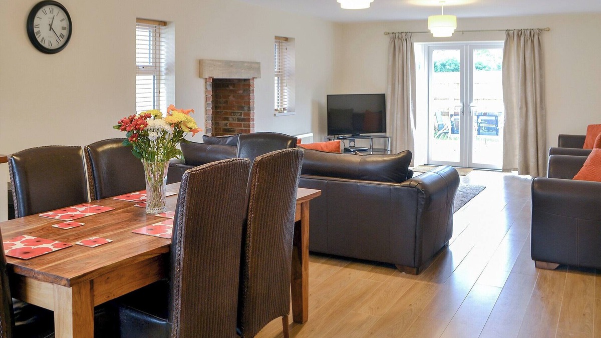 Morpeth Cottage | 4 bedroom accommodation in Longhirst, near Morpeth