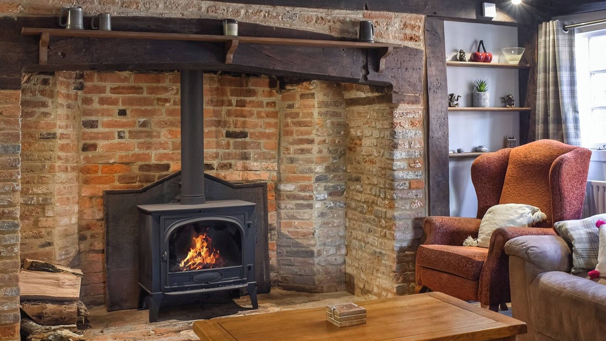 Bethersden Cottage | 4 bedroom accommodation in Bethersden, near Ashford