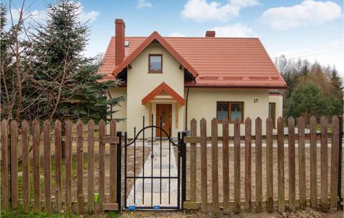 Ilawa House | 4 Bedroom Amazing Home In Ilawa