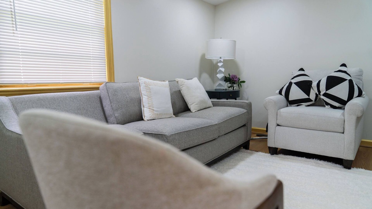Upper Marlboro Bed & Breakfast | 4-bedroom bed & breakfast in fantastic Upper Marlboro with AC