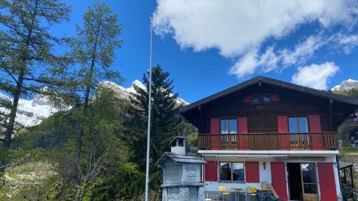 Ovronnaz Ski Chalet | 4 bedroom Chalet de Charme in Ovronnaz - Panoramic view of the Alps & Premium Comfort