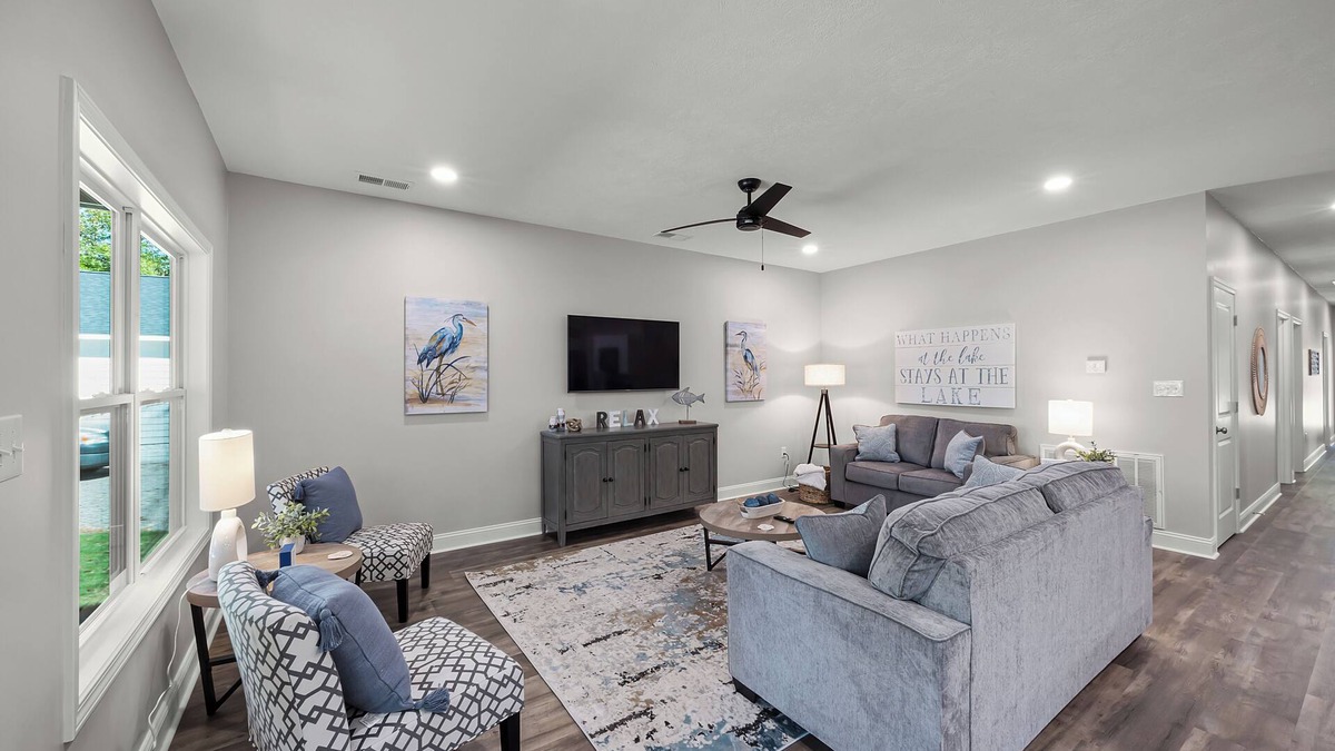 Pickwick Dam Ski Chalet | 4-bedroom Chalet Overlooking Pickwick Landing Golf Course