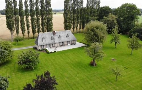 Epaignes House | 4 Bedroom Cozy Home In Épaignes