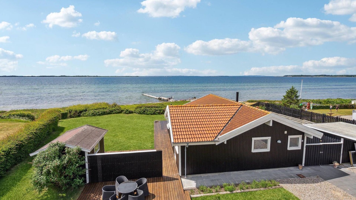 Næs House | 4 bedroom cozy home in Assens