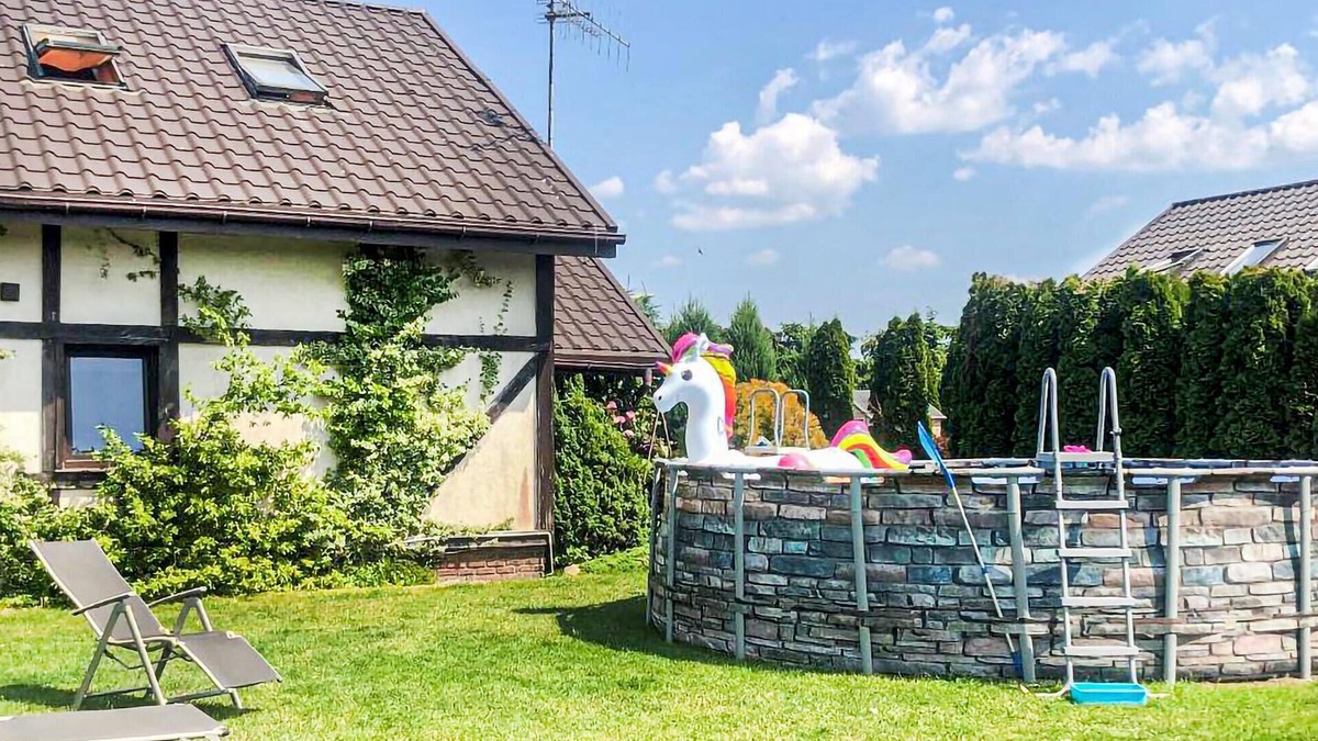 gmina Bedzino House | 4 bedroom cozy home in Mscice