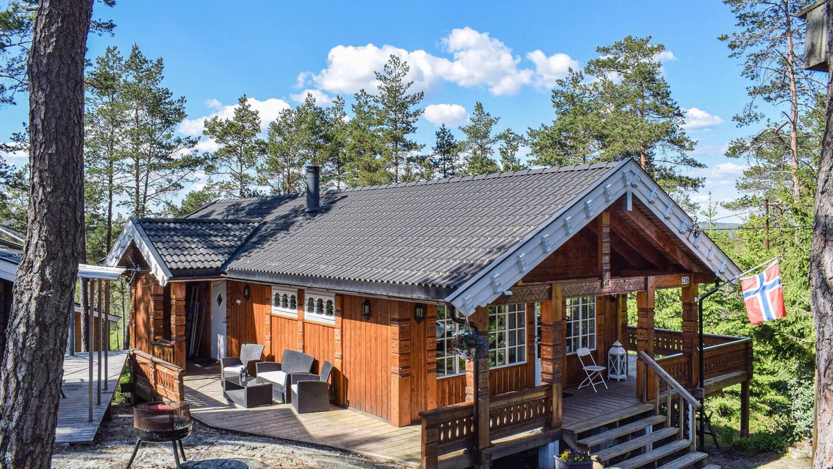 Halden House | 4 bedroom cozy home in Kornsjø