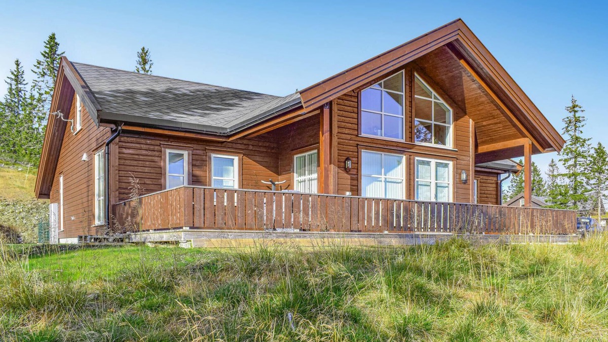 Ringsaker House | 4 bedroom cozy home in Sjusjøen