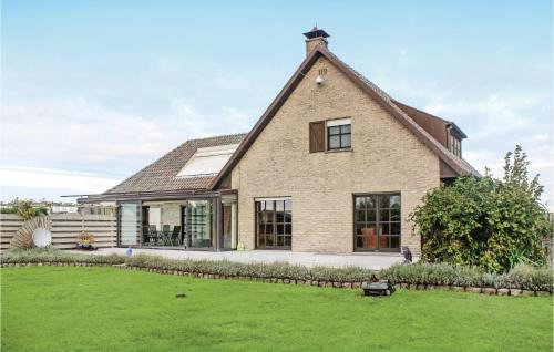 Groede House | 4 Bedroom Gorgeous Home In Groede