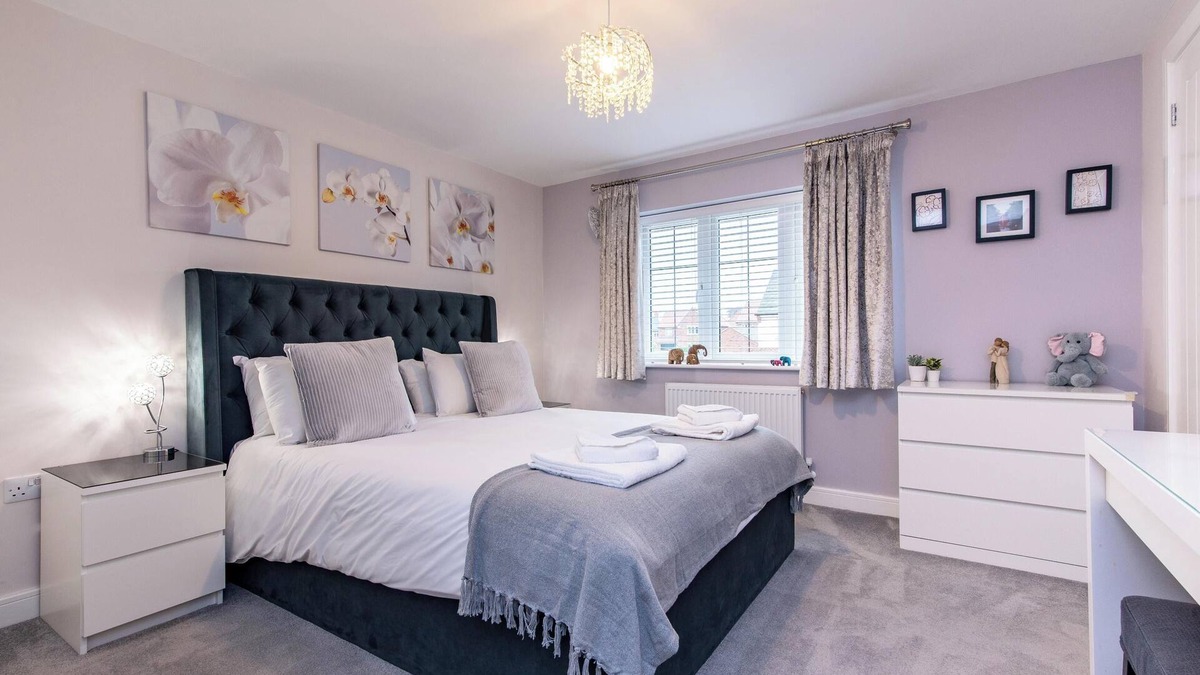 Radcliffe on Trent House | 4 Bedroom House Ideal for Families and Corporate Stays in Radcliffe on Trent