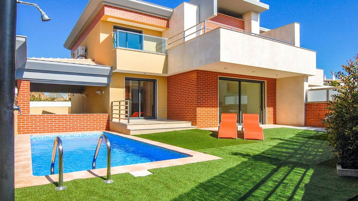Mosqueira Villa | ★4 Bedroom, Holiday villa with Private Pool, Beach nearby in Albufeira