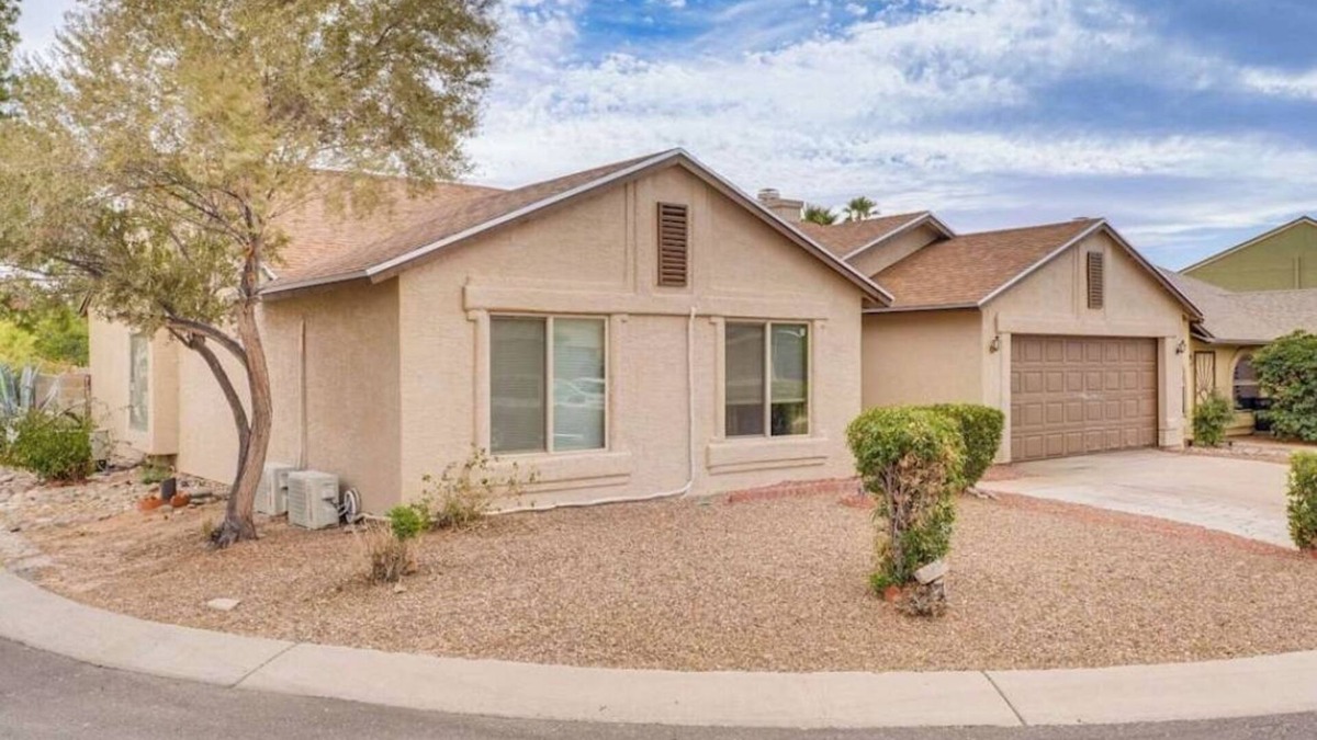 Tucson House | 4-bedroom house in charming Tucson with WiFi, fitness equipment, AC