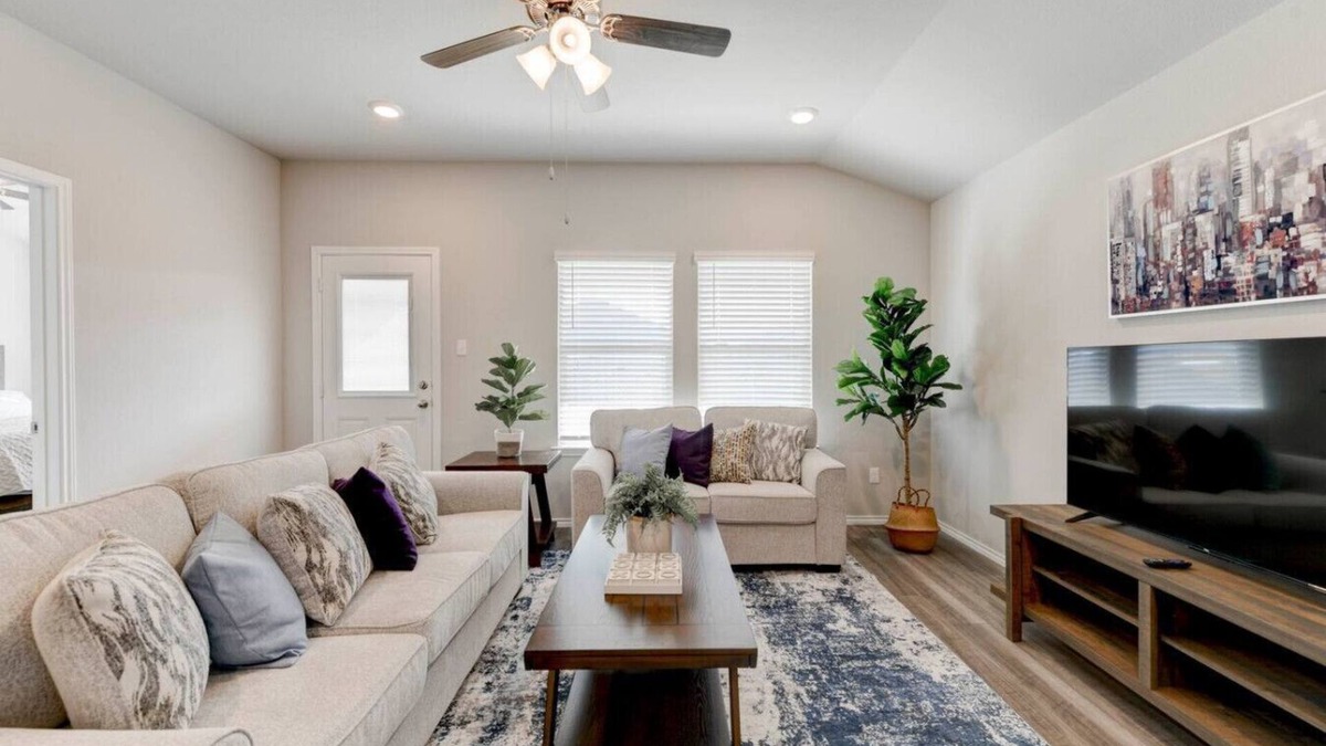 Temple House | 4 Bedroom House In Temple with 4 Beds