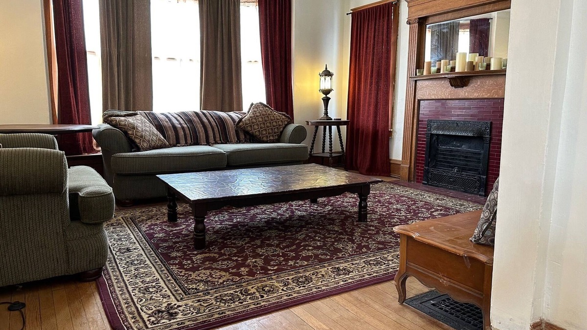 Milwaukee House | 4 bedroom house near Fiserv Forum, Brady Street, Downtown and Lakefront