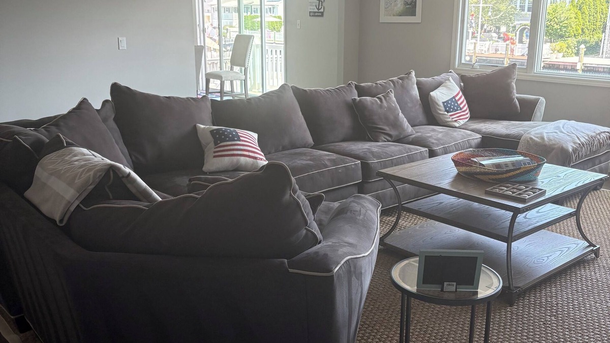 Point Pleasant House | 4-bedroom house in welcoming Point Pleasant with a double lot dock