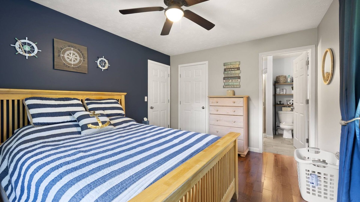 Corbin House | 4 bedroom house WiFi/AC/deck/firepit/grill Laurel Lake/Cumberland Falls, Corbin