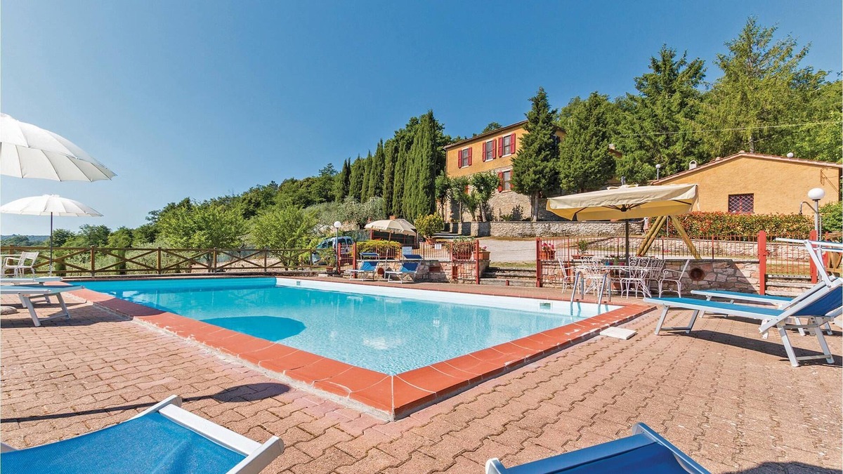 Serre di Rapolano House | 4 bedroom accommodation in Casotto Le Cetine (SI)