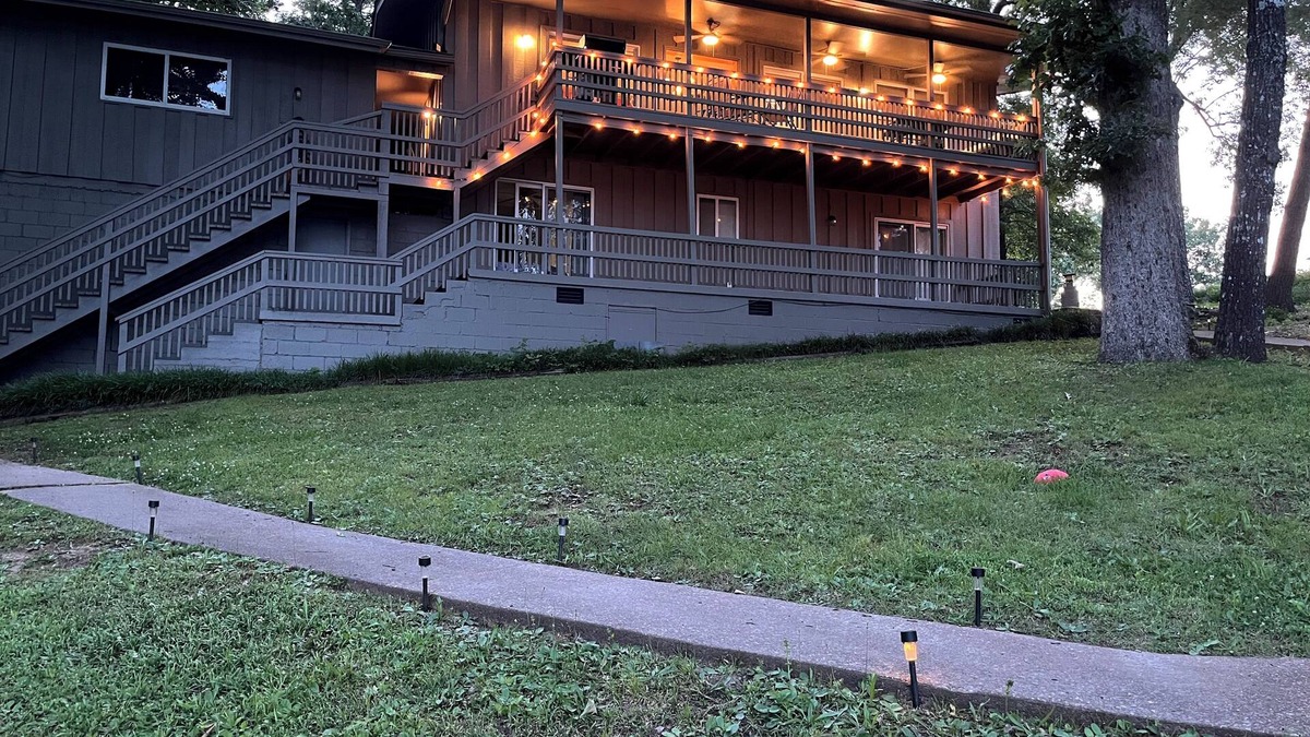 Cherokee Village House | 4-bedroom lakefront house with private dock