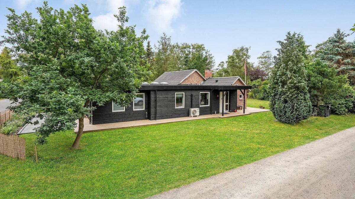 Skodshoved House | 4 bedroom lovely home in Knebel